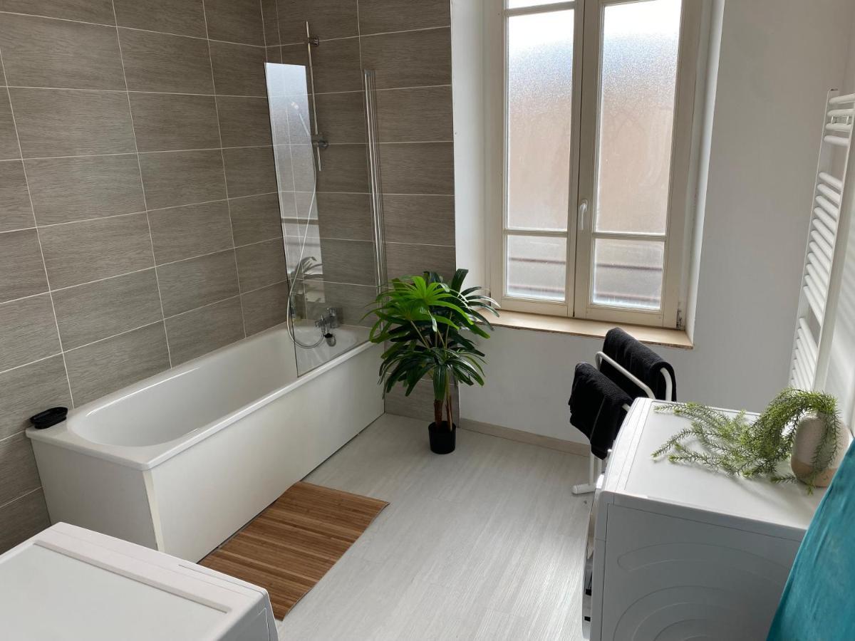 Joli Appartement Avec Parking Gratuit Sur Place جيفيه المظهر الخارجي الصورة
