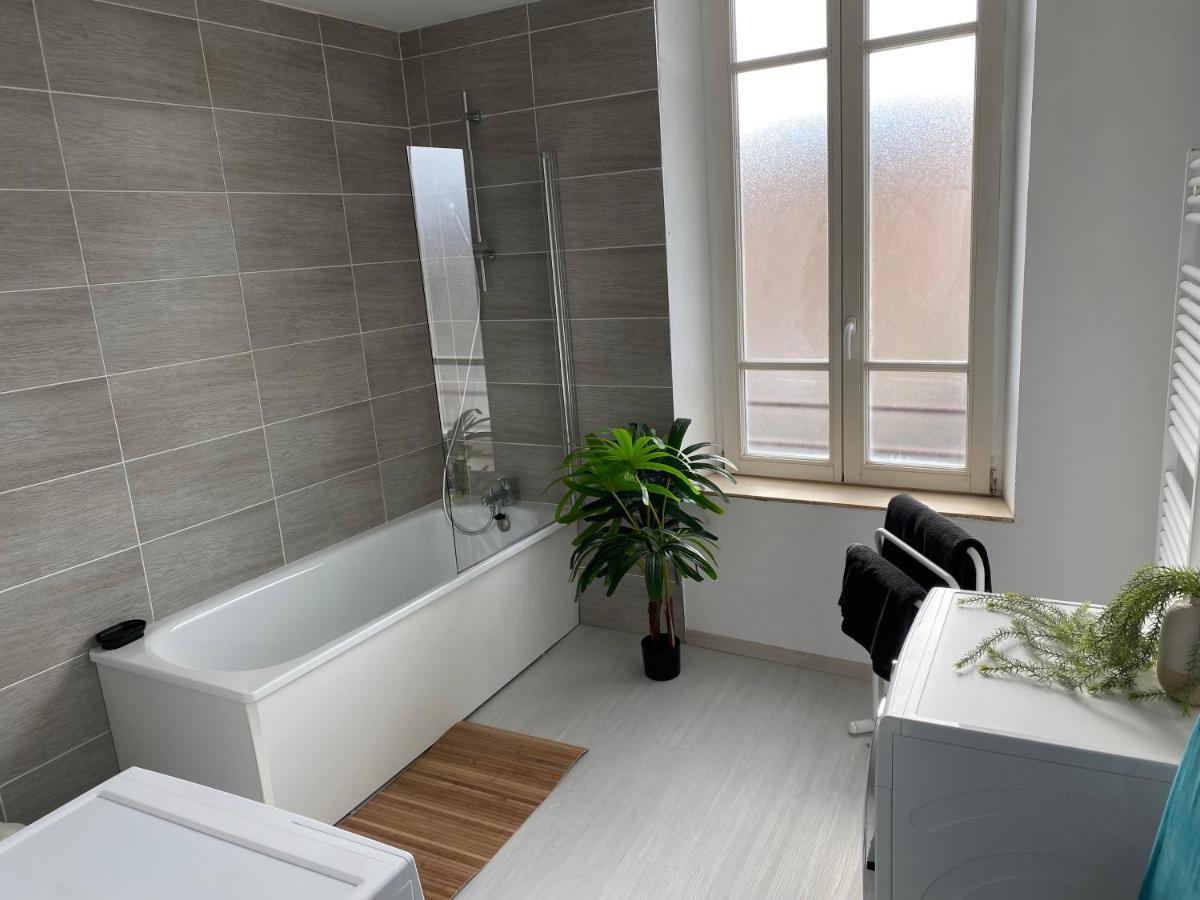 Joli Appartement Avec Parking Gratuit Sur Place جيفيه المظهر الخارجي الصورة